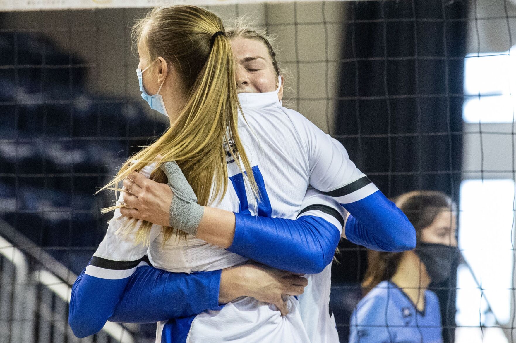 040421-owh-spo-cuvolley-pic-cm015